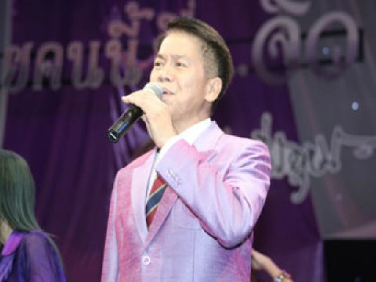 ศิลปินครูเพลงจัดคอนเสิร์ต
เชิดชู จิ๋ว พิจิตร-ชินกร
ศิลปินครูเพลงจัดคอนเสิร์ต
เชิดชู จิ๋ว พิจิตร-ชินกร
