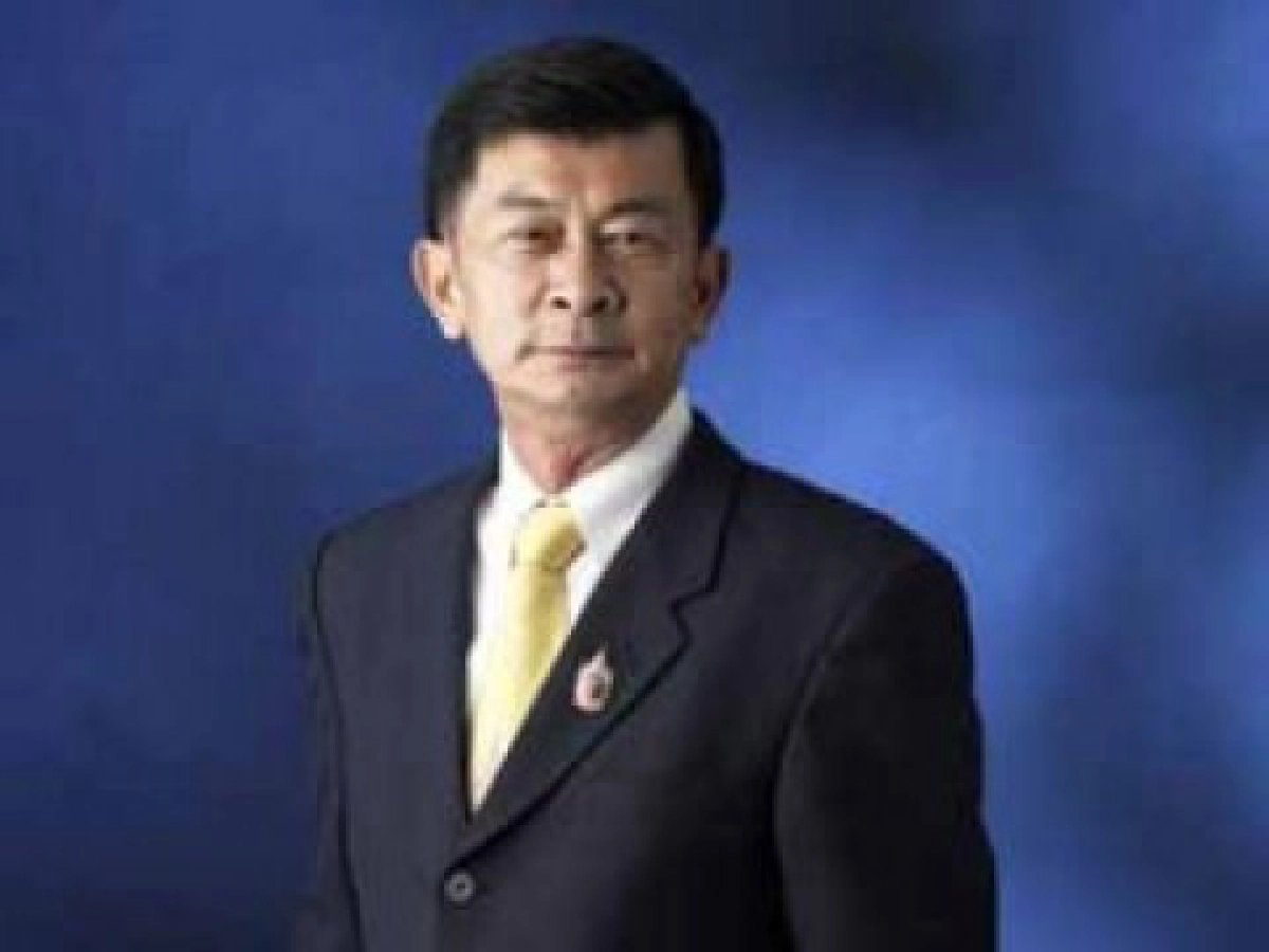 เร็วไปที่จะสรุปว่าระเบิดการเมือง เร็วไปที่จะสรุปว่าระเบิดการเมือง