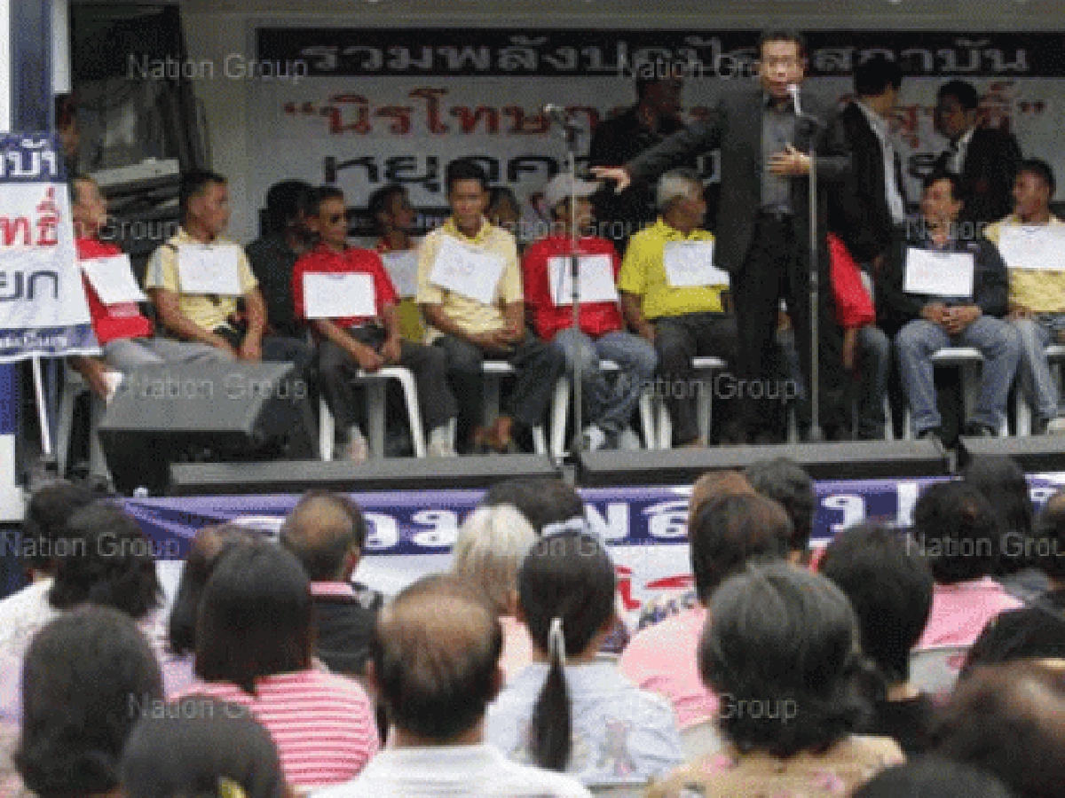 อภิสิทธิ์เชื่อรบ.ไม่แตกเพราะข่าว3พี