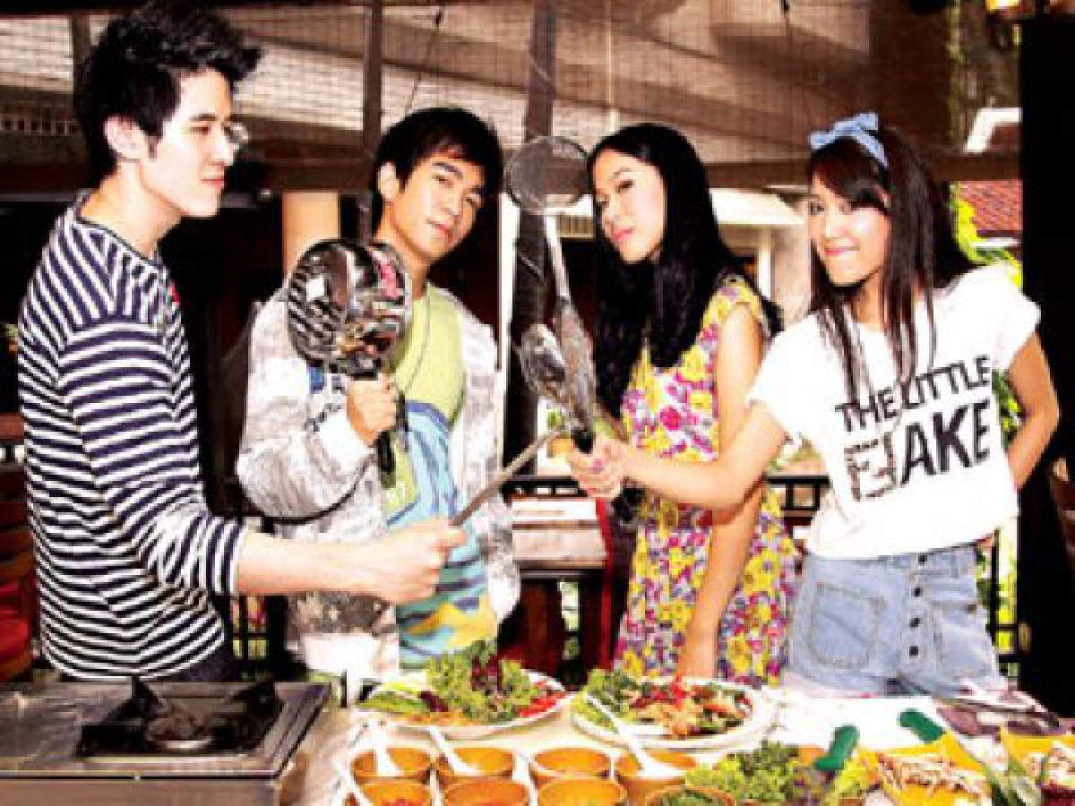 ดวลเจ ดวลอร่อยกับ'ต้อล-แจ็ค-ลูกโป่ง-โบว์' ดวลเจ ดวลอร่อยกับ'ต้อล-แจ็ค-ลูกโป่ง-โบว์'