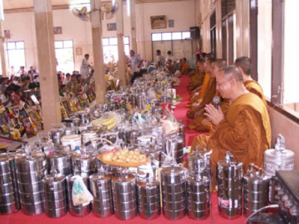 มองผ่านเลนส์คม - ความเชื่อและศรัทธา มองผ่านเลนส์คม - ความเชื่อและศรัทธา