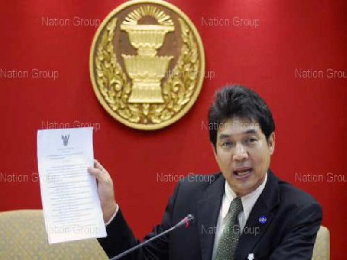 แจงวสาพันบึ้มแมนชั่นไม่เป็นขรก.สภา แจงวสาพันบึ้มแมนชั่นไม่เป็นขรก.สภา