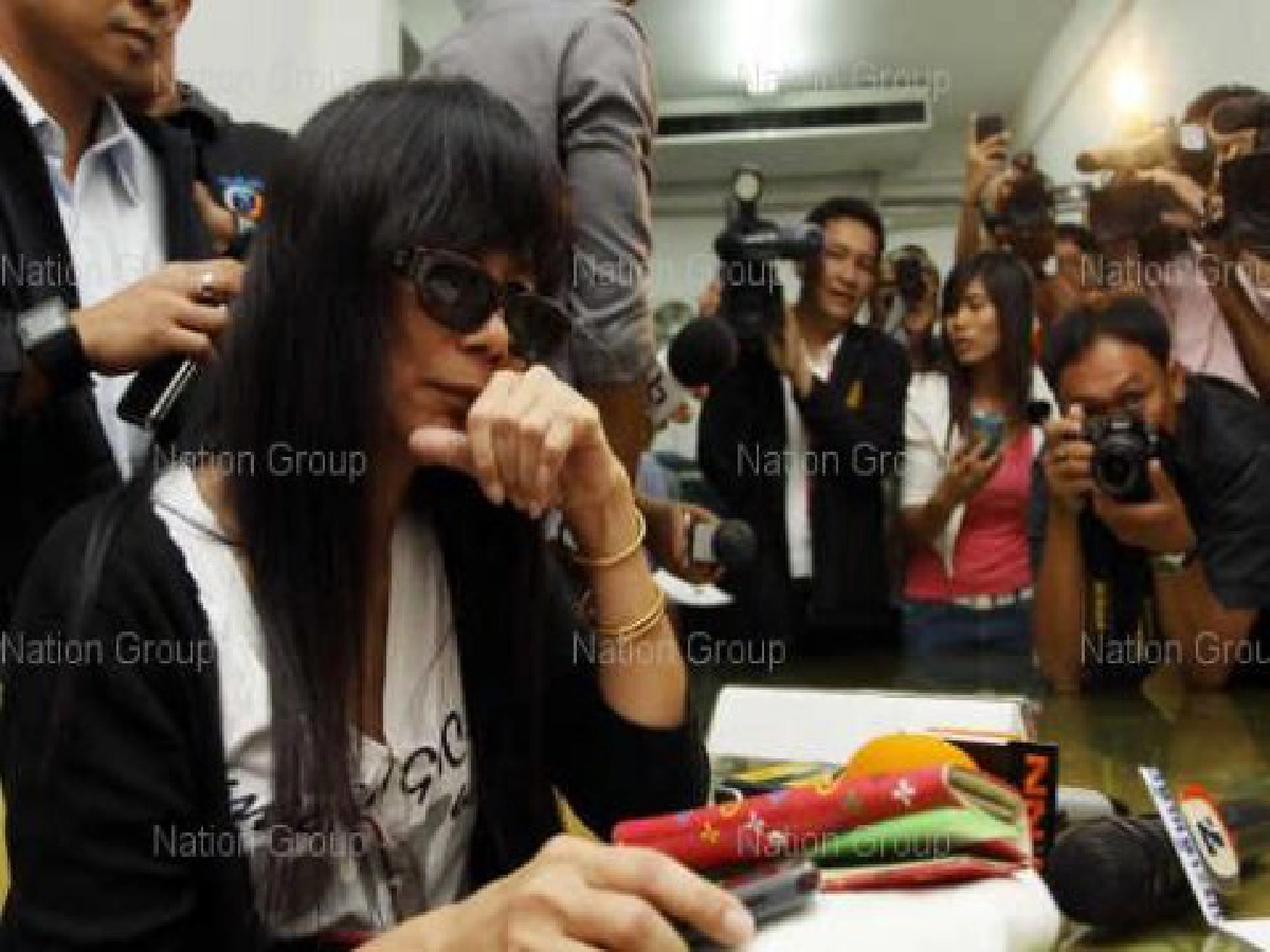 จับสาวใหญ่ยักยอกเงินรพ.รามา16ล. จับสาวใหญ่ยักยอกเงินรพ.รามา16ล.