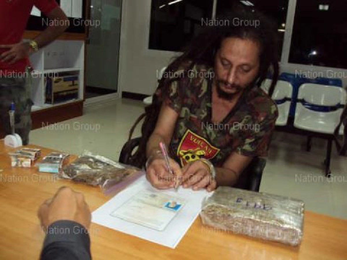 จับชาวฝรั่งเศสนักค้ากัญชารายใหญ่ 