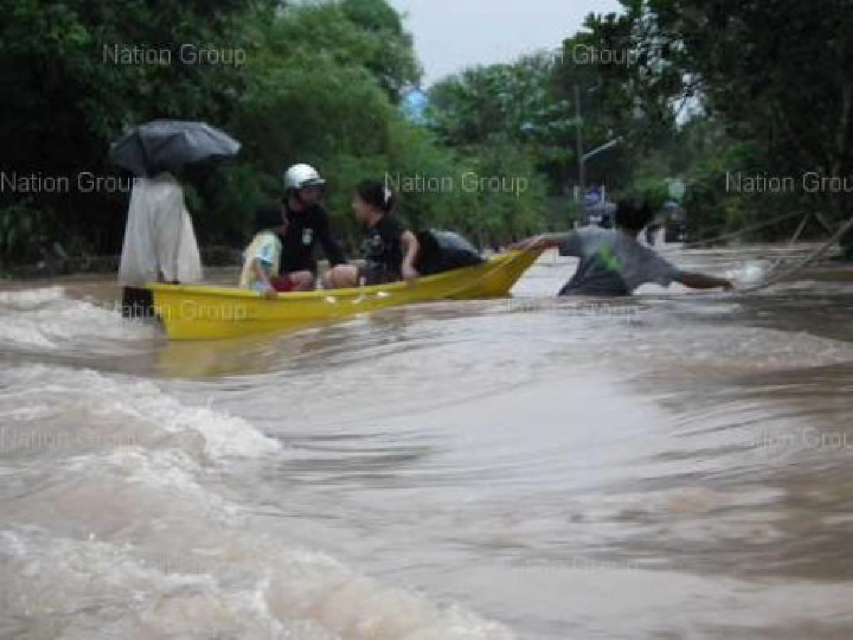 ชัยภูมิจมบาดาลสั่งห้ามรถผ่านเทศบาล ชัยภูมิจมบาดาลสั่งห้ามรถผ่านเทศบาล