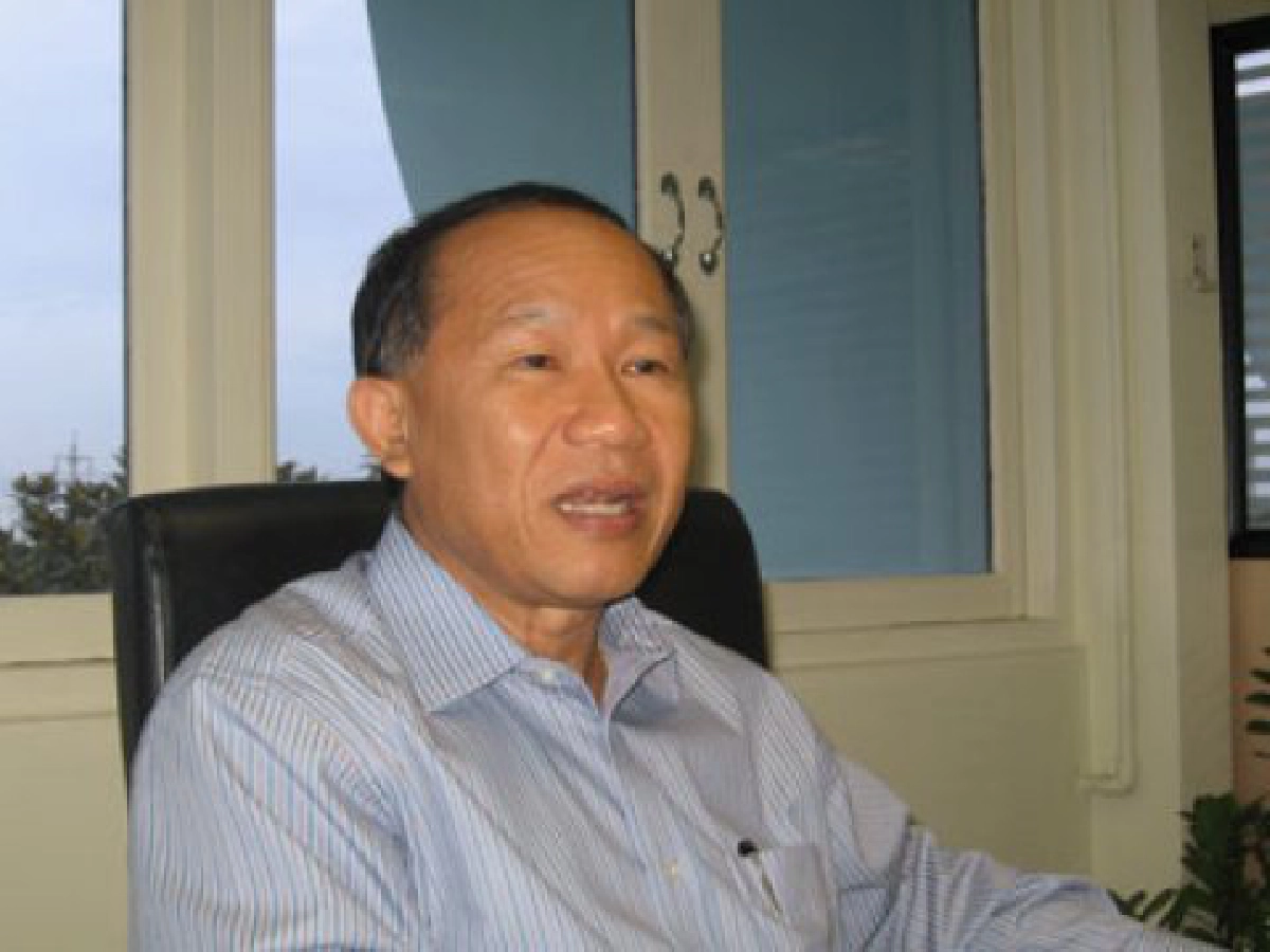 ปรับโครงสร้างหนี้คู่ฟื้นฟูอาชีพ 
ภารกิจเร่งด่วน"กองทุนฟื้นฟูฯ"