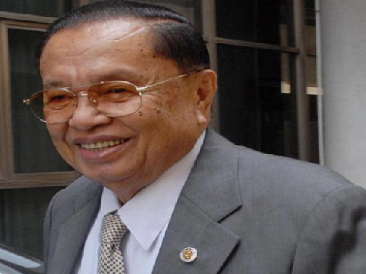 "ลุงชัย"เล็งเรี่ยไรเงินส.ส.ช่วยน้ำท่วม 