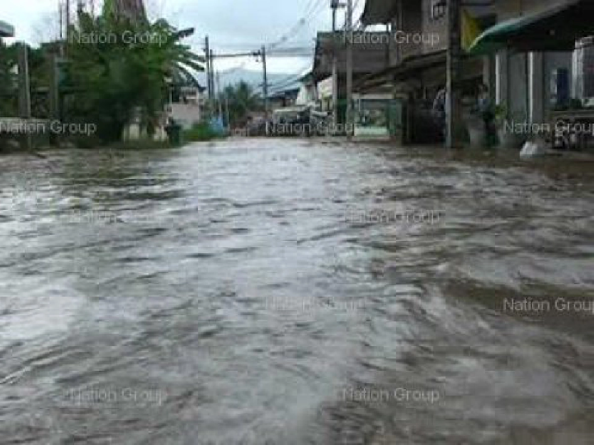 น้ำป่าทะลักท่วมพท.2อำเภอจ.เชียงใหม่ น้ำป่าทะลักท่วมพท.2อำเภอจ.เชียงใหม่