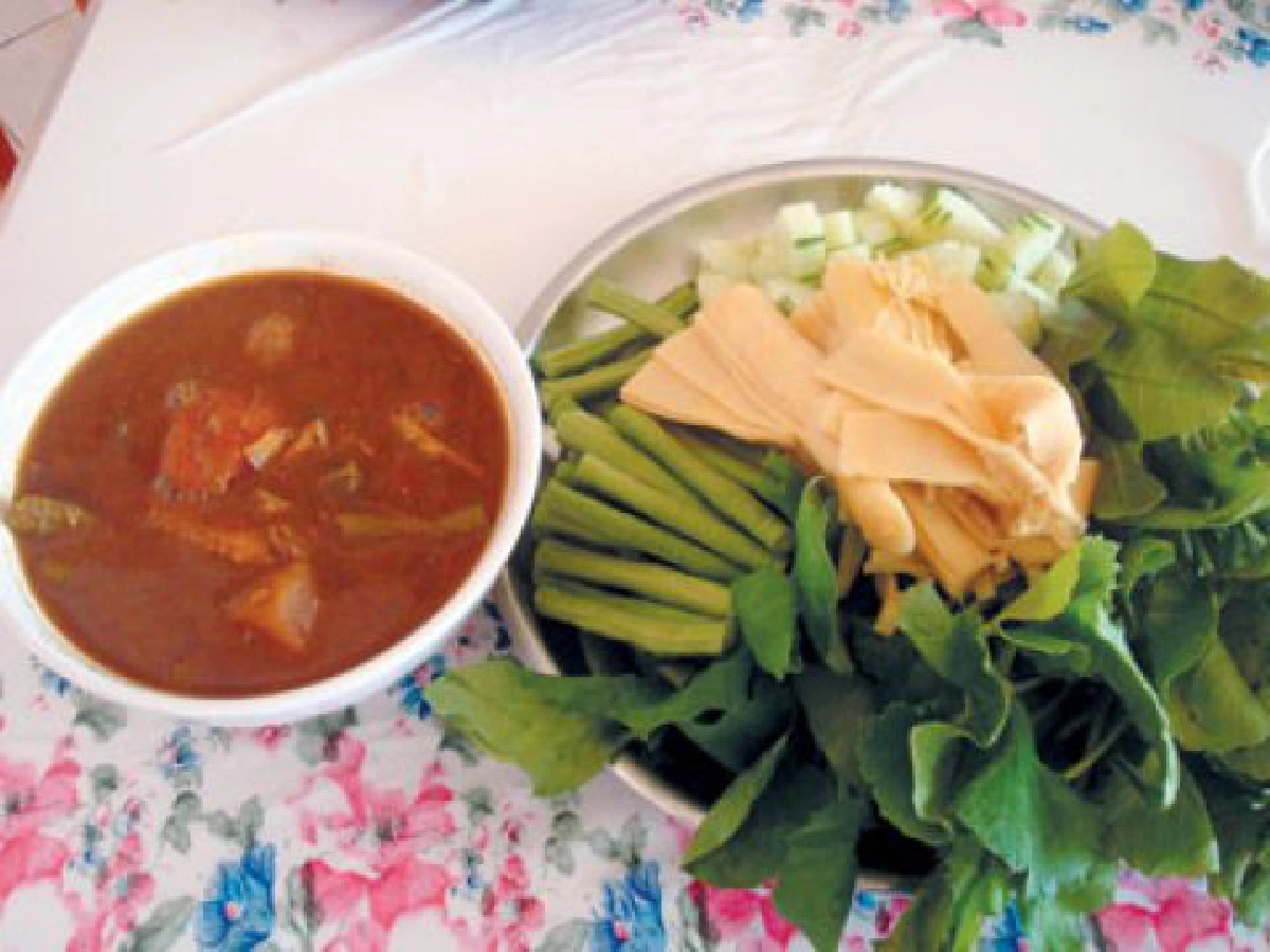 "ครัวคุณปุ้ม"ครบรสอาหารใต้
ชูขนมจีนน้ำยา-ร้านอร่อยที่ตรัง
"ครัวคุณปุ้ม"ครบรสอาหารใต้
ชูขนมจีนน้ำยา-ร้านอร่อยที่ตรัง