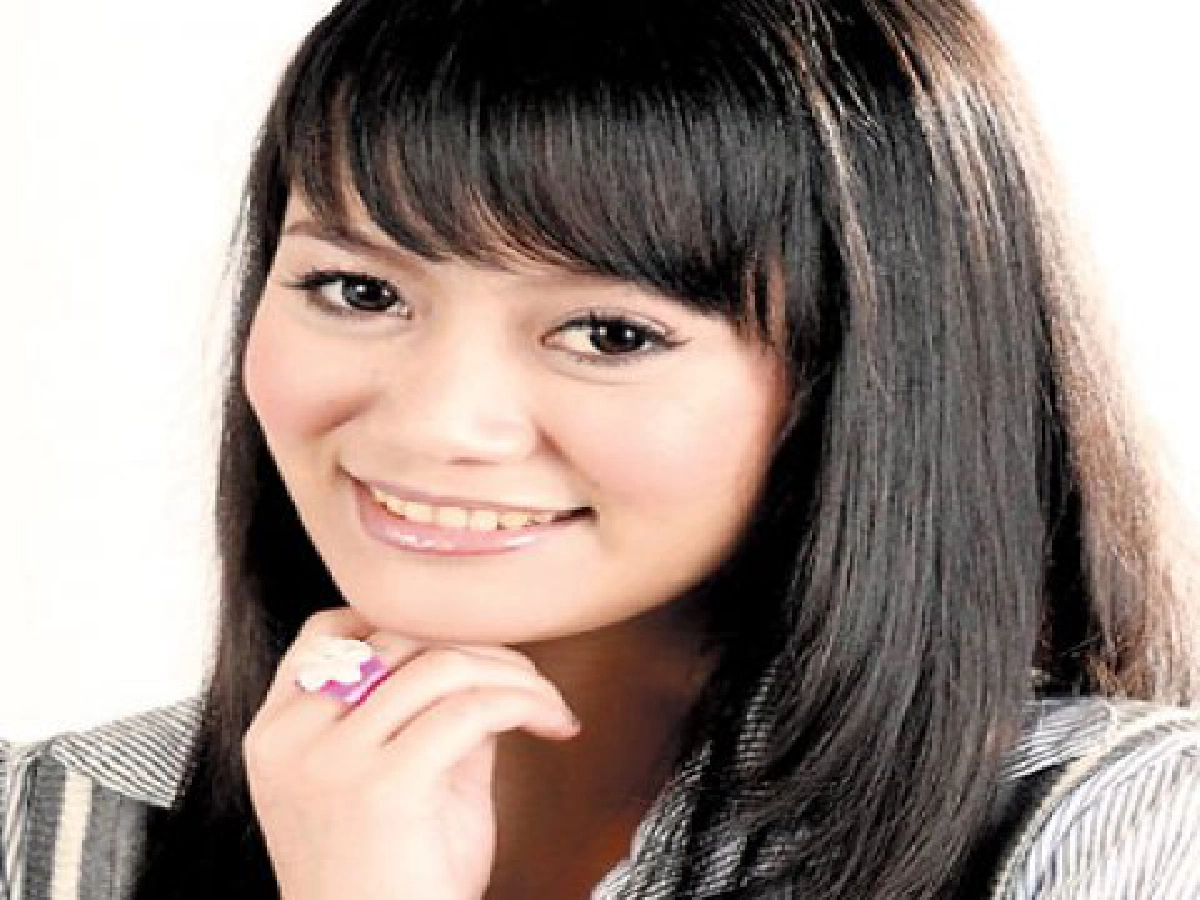 แซ่ดทะลุทุ่งวันจันทร์ที่25ต.ค.53 