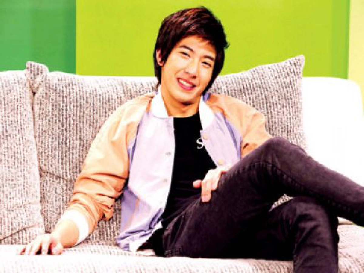 ชีวิตเรียบง่าย 
กับผู้ชายธรรมดาที่ชื่อ "โตโน่"
