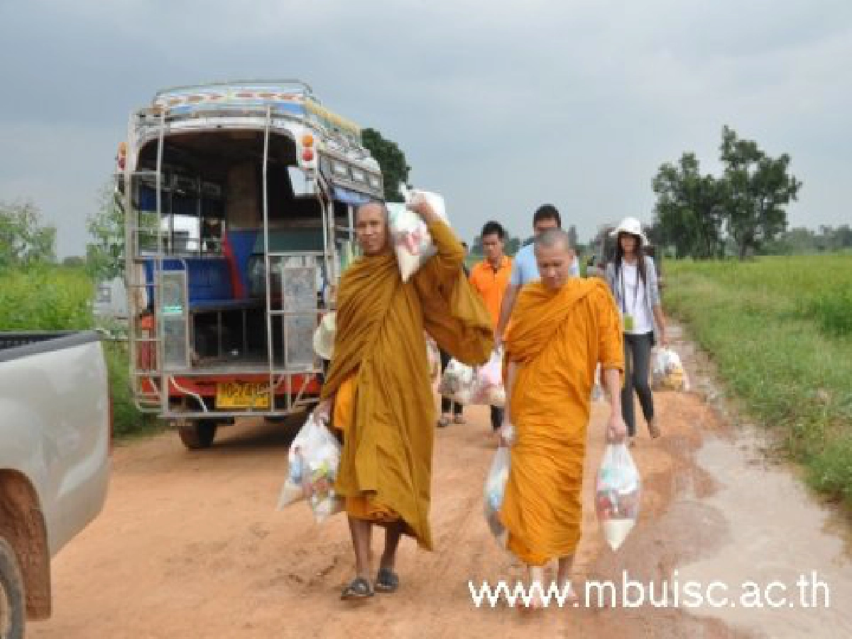 ภท.ขนนักร้องจัดคอนเสิร์ตช่วยน้ำท่วม ภท.ขนนักร้องจัดคอนเสิร์ตช่วยน้ำท่วม