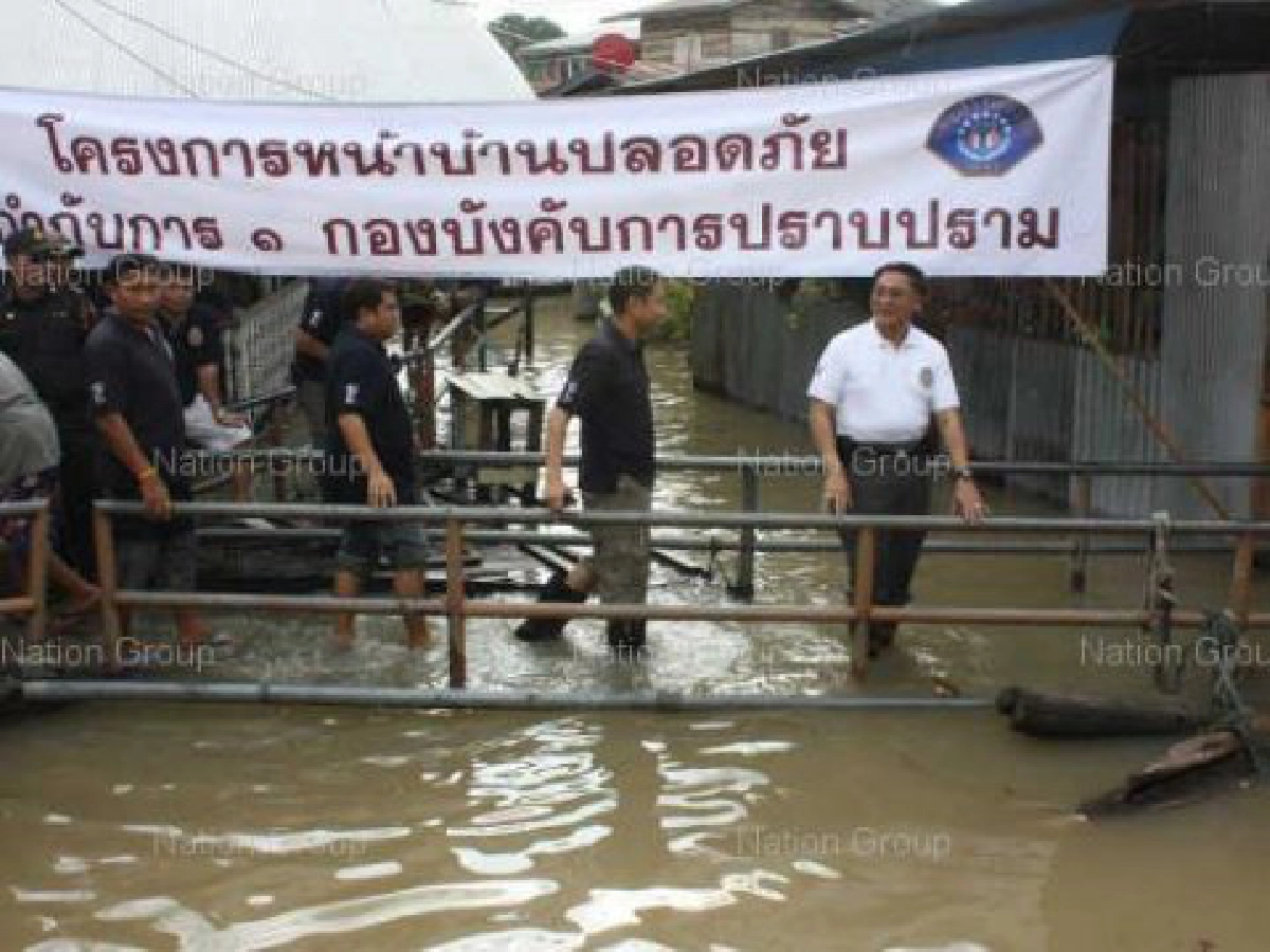 ผบ.ทอ.ชี้รบ.ไม่ได้ช่วยเหลือน้ำท่วมช้า ผบ.ทอ.ชี้รบ.ไม่ได้ช่วยเหลือน้ำท่วมช้า