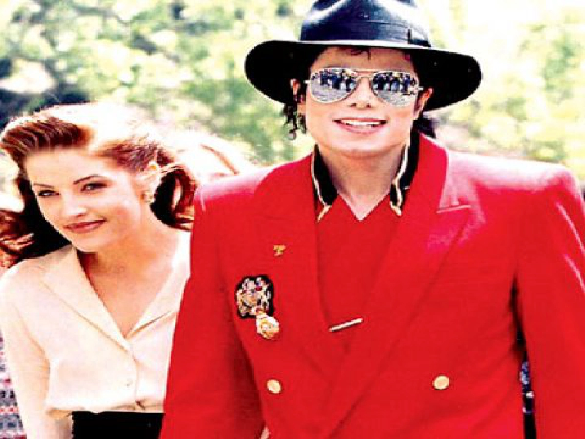 ลูกเอลวิสเชื่อ ฟ้าลิขิตให้ ไมเคิล แจ็กสัน ตายเร็ว
ลูกเอลวิสเชื่อ ฟ้าลิขิตให้ ไมเคิล แจ็กสัน ตายเร็ว