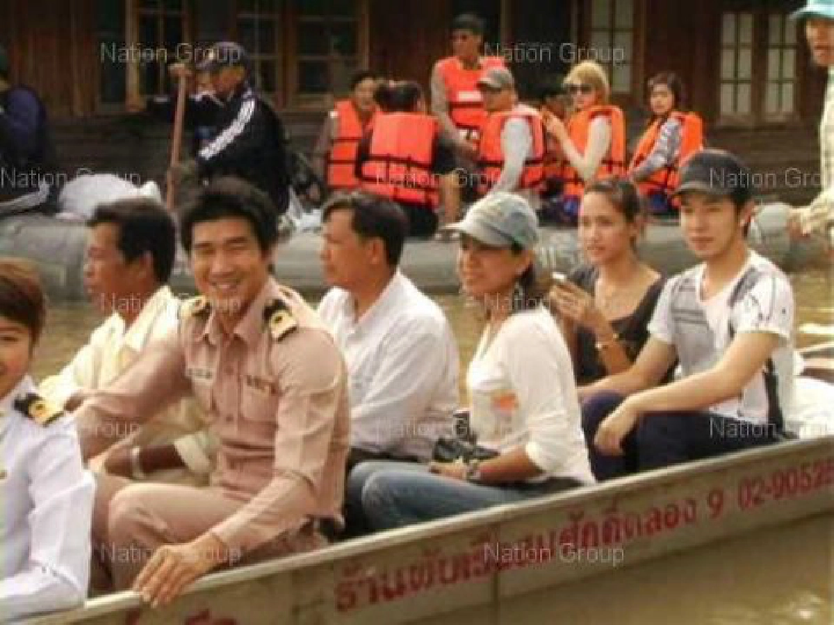 จุรินทร์สั่งรพ.หาดใหญ่ป้องกันน้ำเข้าท่วม จุรินทร์สั่งรพ.หาดใหญ่ป้องกันน้ำเข้าท่วม