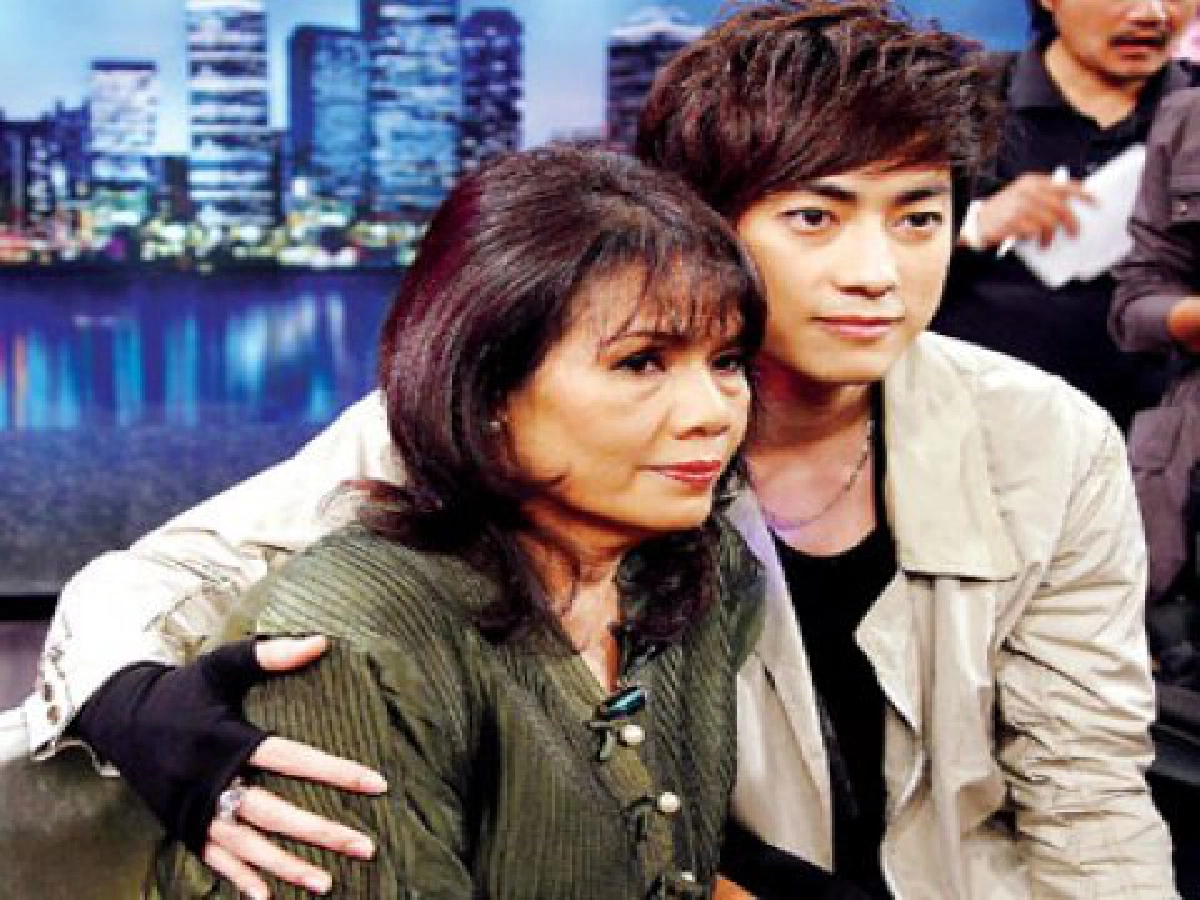 จู่ๆชีวิตเน่าเหตุข่าวฉาวทำพิษ จู่ๆชีวิตเน่าเหตุข่าวฉาวทำพิษ