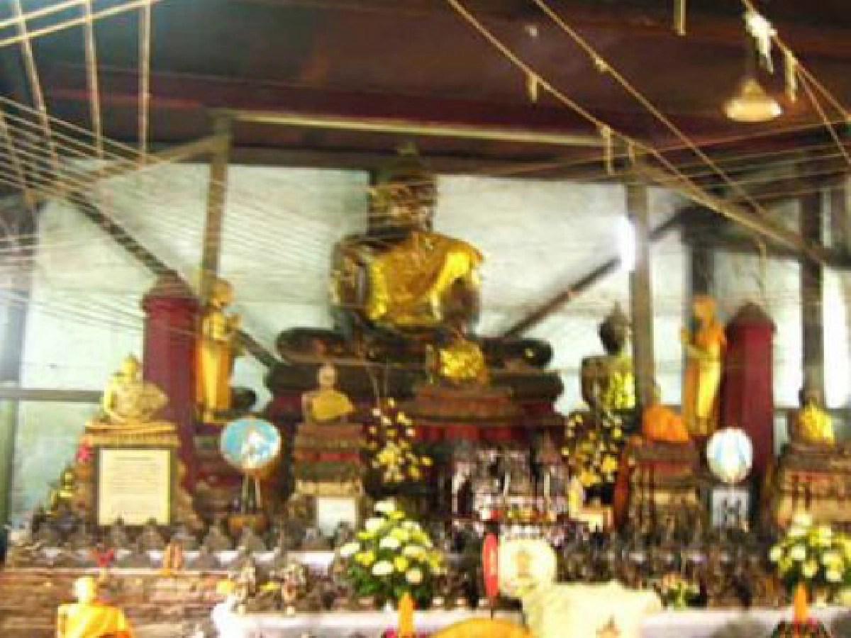 องค์พระวัดแก้วฟ้าแม้วแก้กรรมเสียหาย องค์พระวัดแก้วฟ้าแม้วแก้กรรมเสียหาย