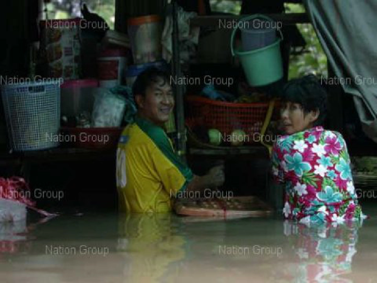 ประกันชีวิตขยายเวลาชำระช่วยน้ำท่วม ประกันชีวิตขยายเวลาชำระช่วยน้ำท่วม