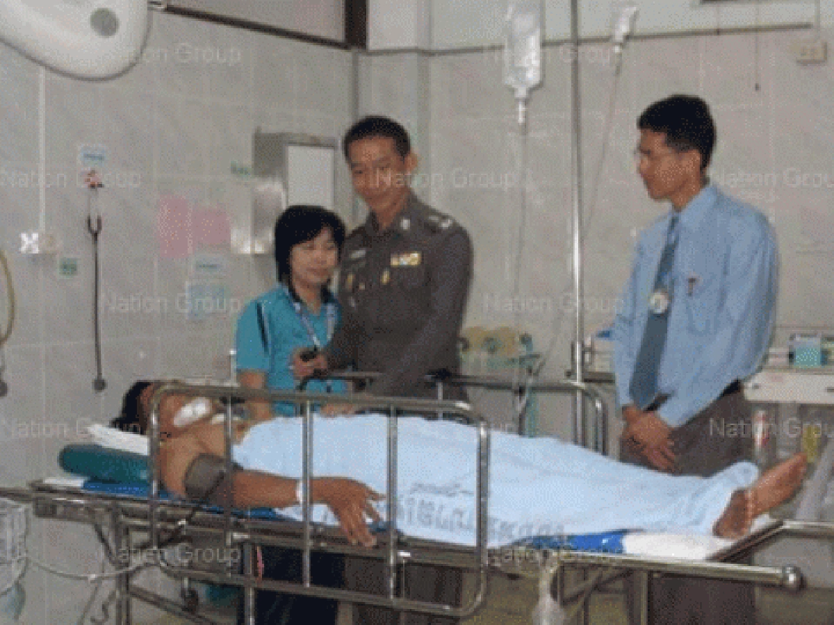 "ดักฆ่า"อดีตกำนันไหวตัวทัน...ตร.รับเคราะห์ "ดักฆ่า"อดีตกำนันไหวตัวทัน...ตร.รับเคราะห์