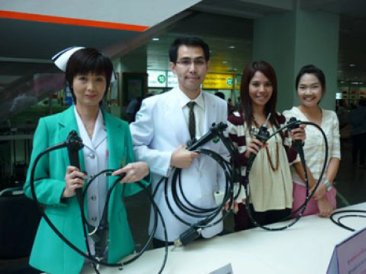 ระดมทุนสร้างกุศล 100 ปีวันสมเด็จพระมหาธีรราชเจ้า 

