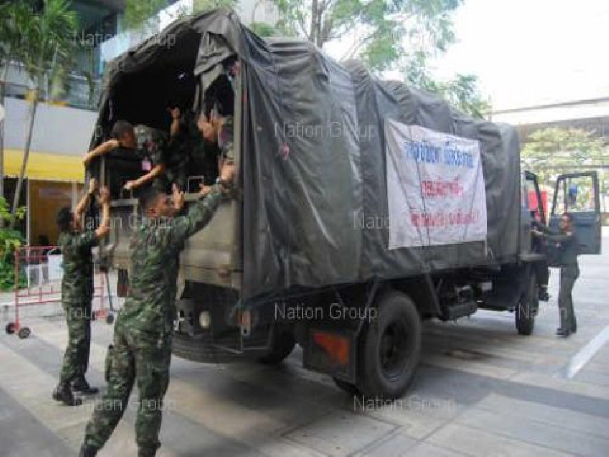 คมชัดลึกจับมือ"พัน4รอ."ช่วยน้ำท่วม