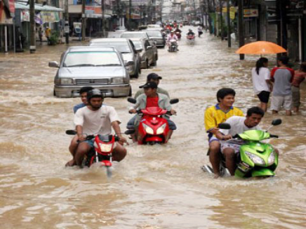 บางจากเปิดเช็กรถฟรีช่วยน้ำท่วมอุตฯปูนให้ซีเมนต์แสนตันซ่อมบ้าน