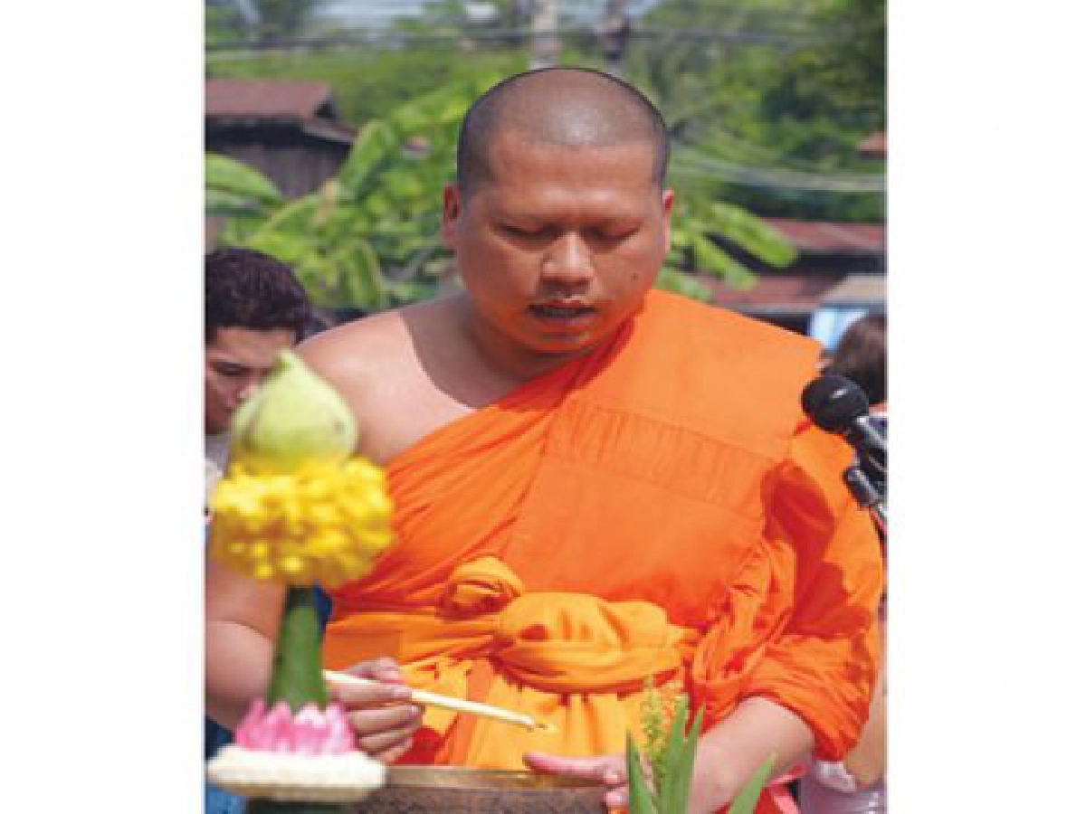 บุญทอดกฐินสามัคคียกศาลาวัดแค
บุญทอดกฐินสามัคคียกศาลาวัดแค