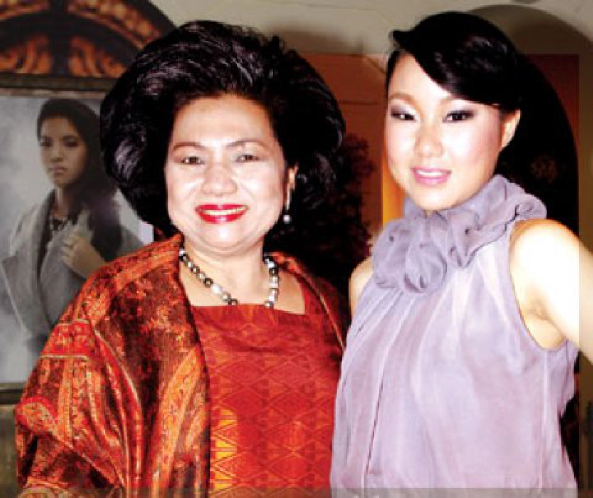 โซไซตี้ประจำวันที่ 15 พ.ย. 53 โซไซตี้ประจำวันที่ 15 พ.ย. 53