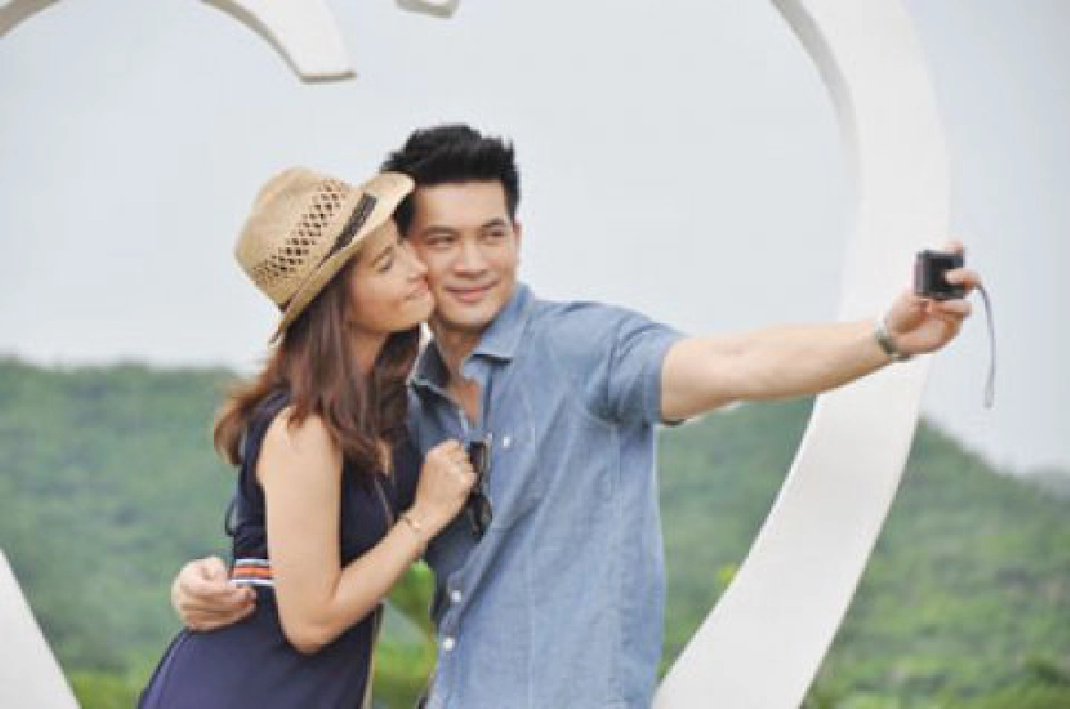"เคน-แอน" สุดสวีท
พาฮันนีมูนเติมความหวาน
"เคน-แอน" สุดสวีท
พาฮันนีมูนเติมความหวาน