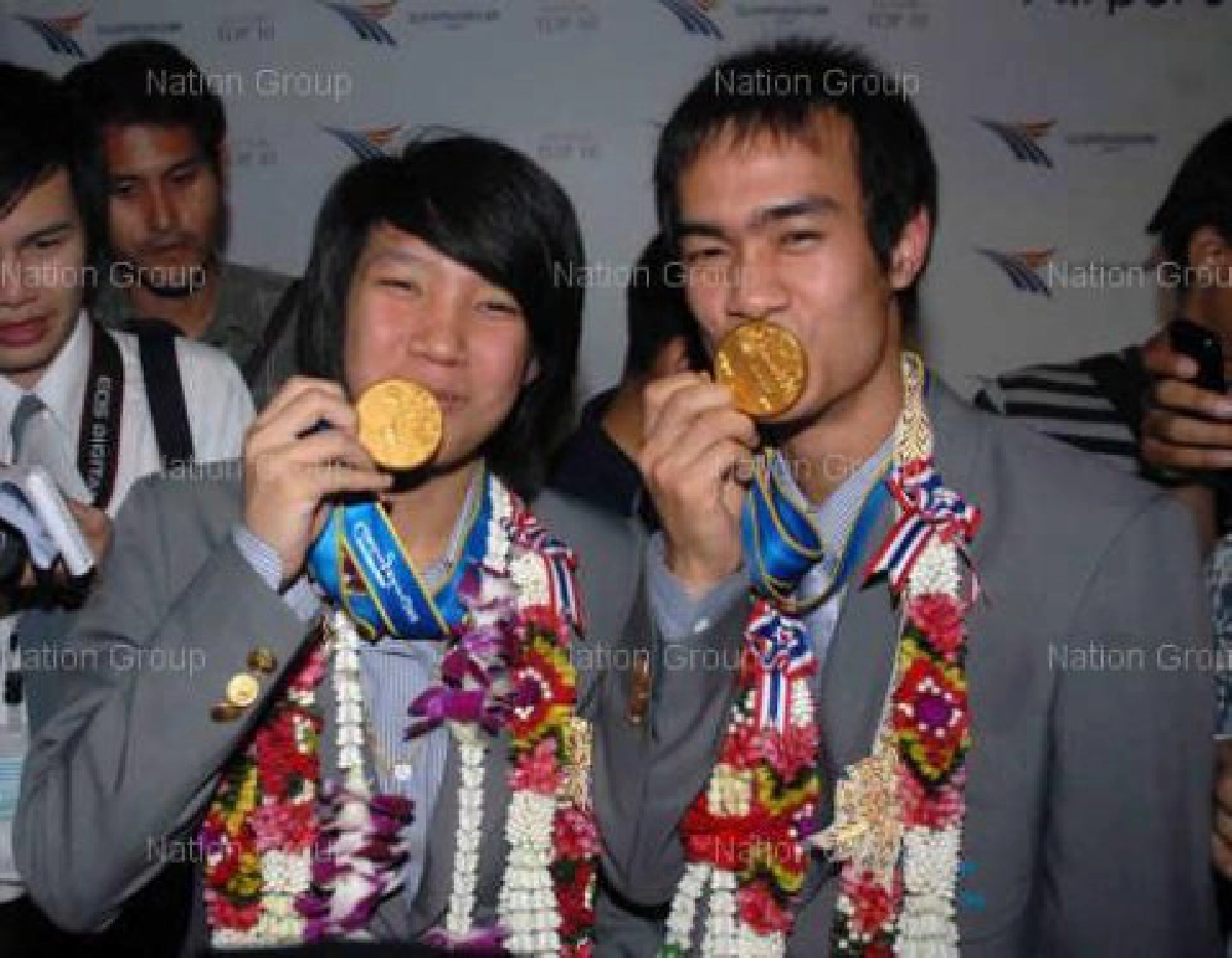 ทัพเทควันโดหอบ2ทองถึงไทยแล้ว ทัพเทควันโดหอบ2ทองถึงไทยแล้ว