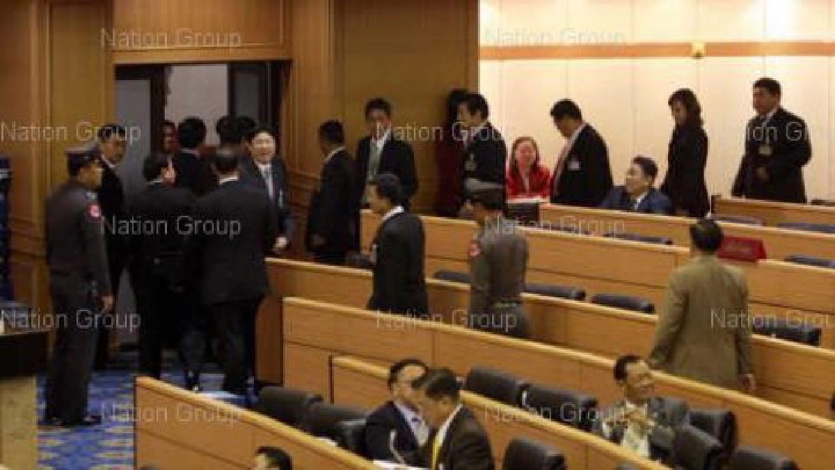 ที่ประชุมรัฐสภาเริ่มถกแก้ไขรธน.แล้ว 