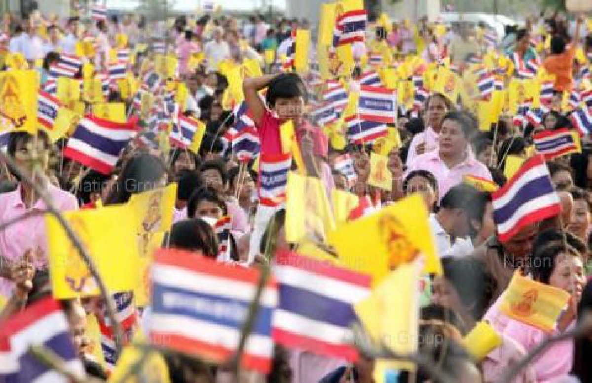 ปลื้มปิติในหลวงทรงเปิดประตูระบายน้ำ ปลื้มปิติในหลวงทรงเปิดประตูระบายน้ำ