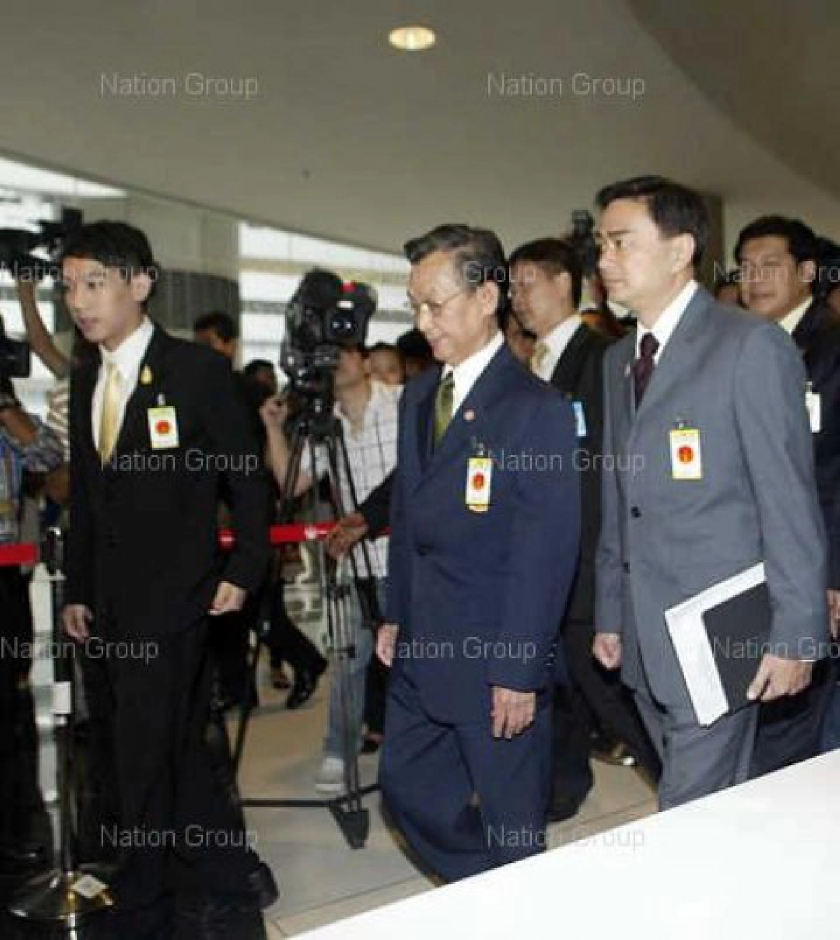 "มาร์ค-ชวน"ถึงศาลรัฐธรรมนูญแล้ว  