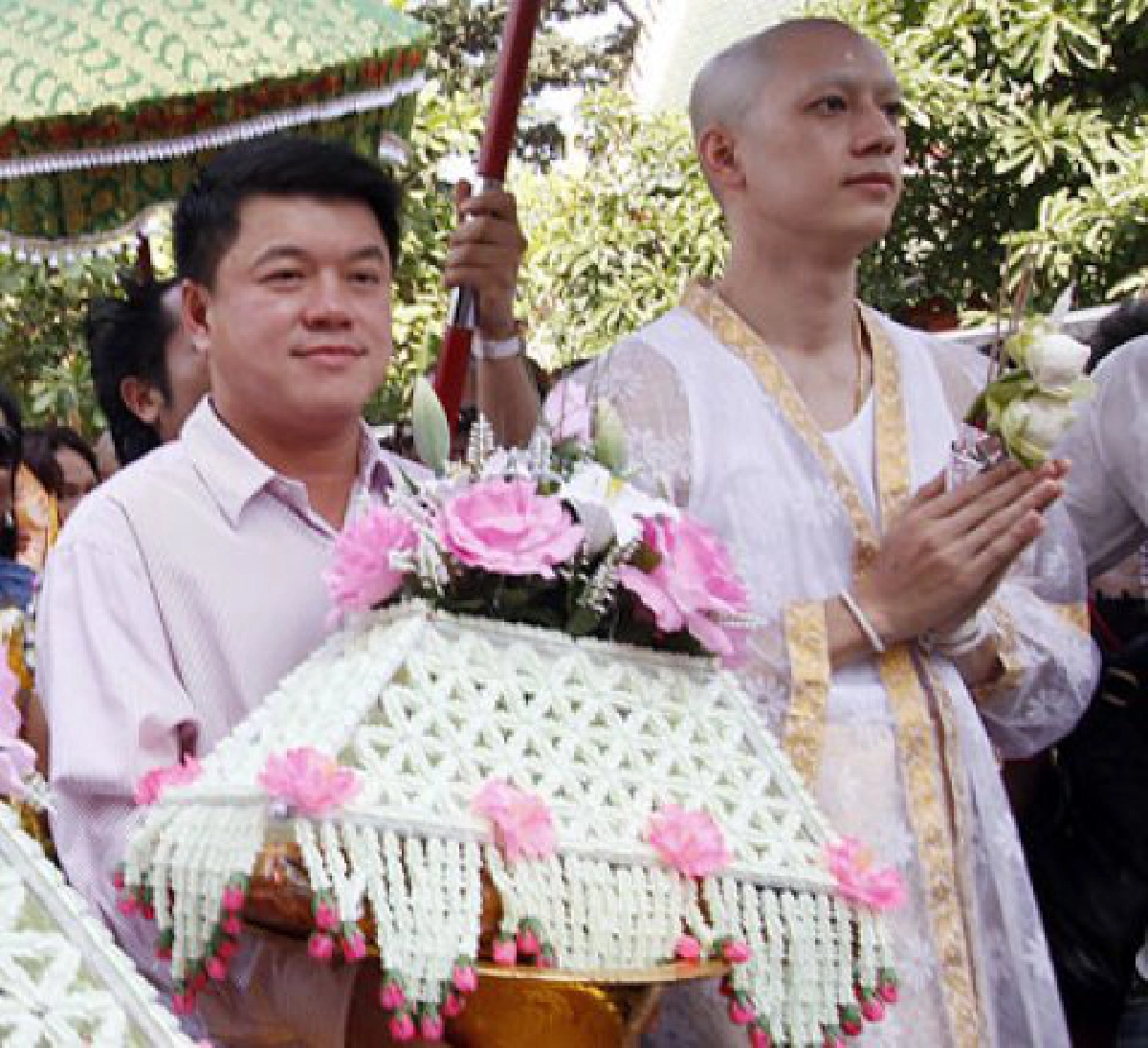 ฮี่ๆ วันนี้แหละที่ "เฮีย" ยิ้มออก