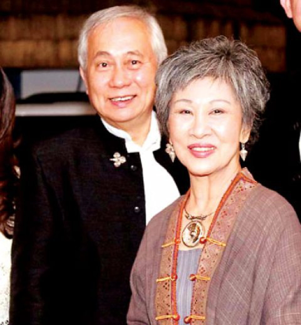 โซไซตี้ประจำวันที่1ธ.ค. โซไซตี้ประจำวันที่1ธ.ค.