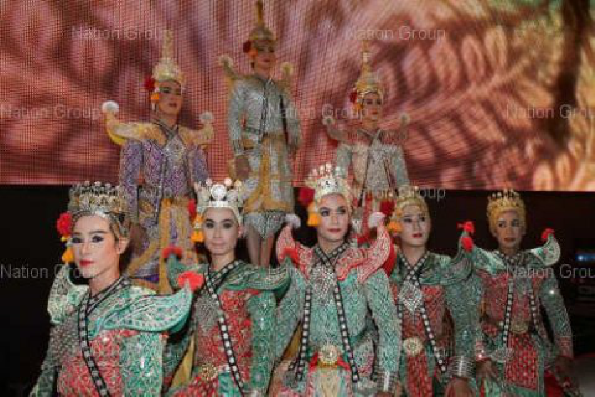 มท.แจกดีวีดีหนังเฉลิมพระเกียรติ มท.แจกดีวีดีหนังเฉลิมพระเกียรติ