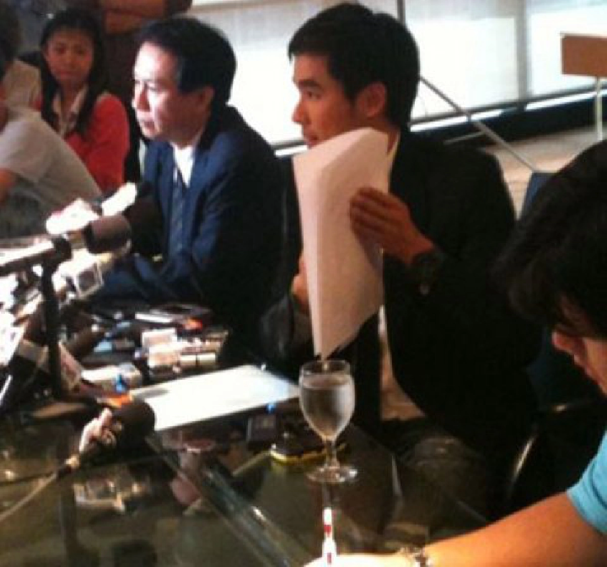 กฤษณ์ลั่นเลิกช่าคดียืมเงินมอบทนาย
