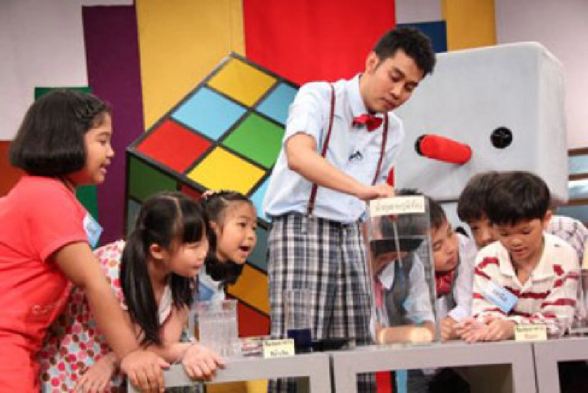 ไฮไลท์ทีวี (เสาร์ที่ 11 ธันวาคม 2553)

