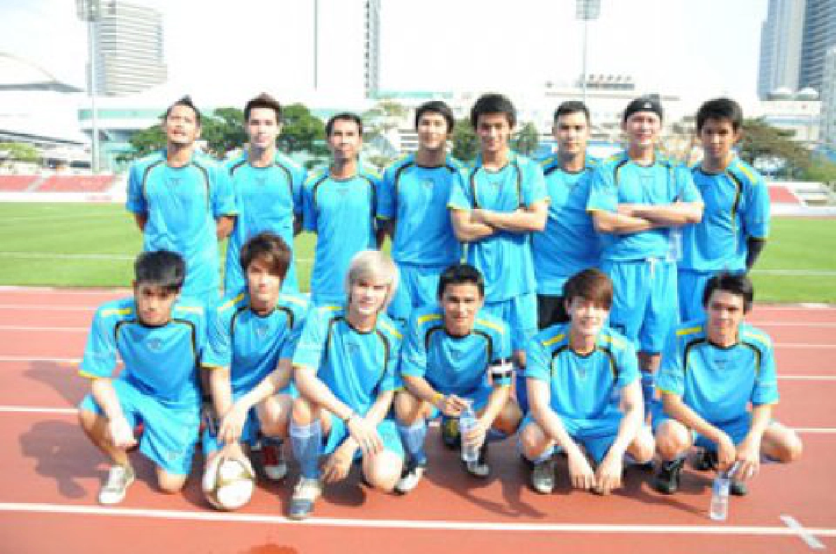 เสิร์ฟข่าวเม้าท์แตก (พฤหัสบดีที่ 16 ธ.ค.53)

