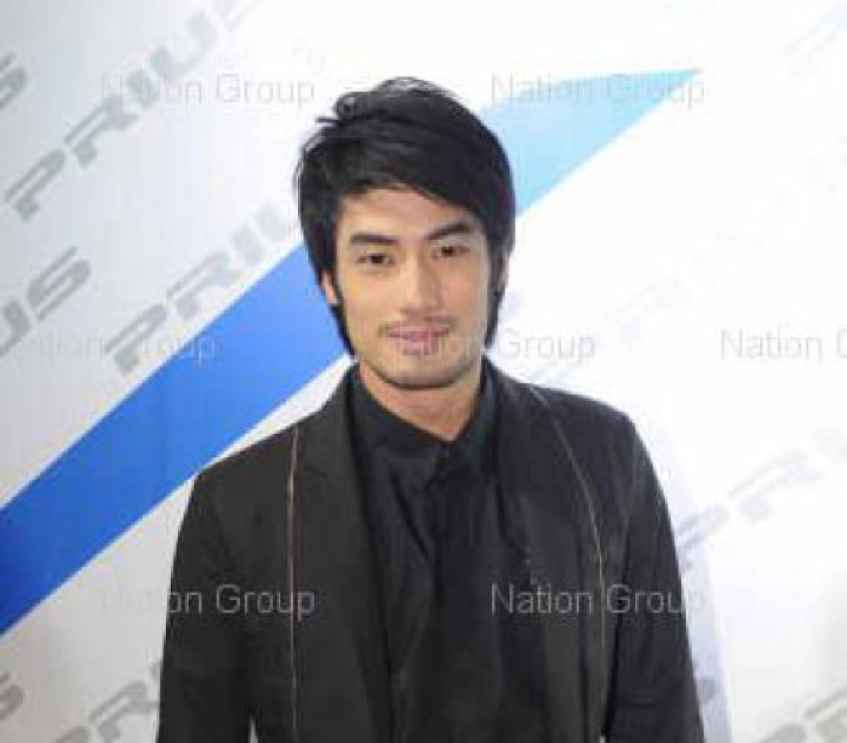 เม้าท์นอกจอ (เสาร์ที่ 18 ธันวาคม 2553)
เม้าท์นอกจอ (เสาร์ที่ 18 ธันวาคม 2553)