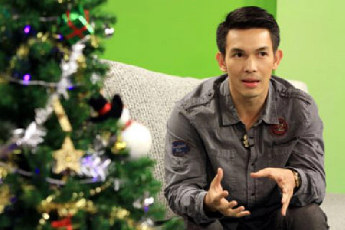 เปิดหัวใจหนุ่มหล่อล่ำ
'อั้ม'อธิชาติ
เปิดหัวใจหนุ่มหล่อล่ำ
'อั้ม'อธิชาติ