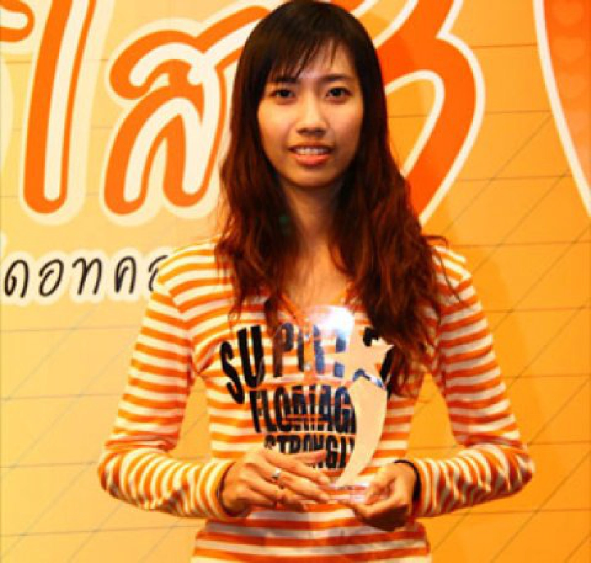 ปั้นนักเขียนหน้าใหม่สู่เส้นทางมืออาชีพ ปั้นนักเขียนหน้าใหม่สู่เส้นทางมืออาชีพ