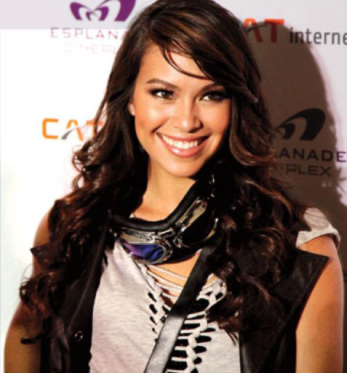 "เทย่า"หวังอีก2ปีเล่นละครไทยปลื้ม"ญาญ่า"หน้าคล้าย