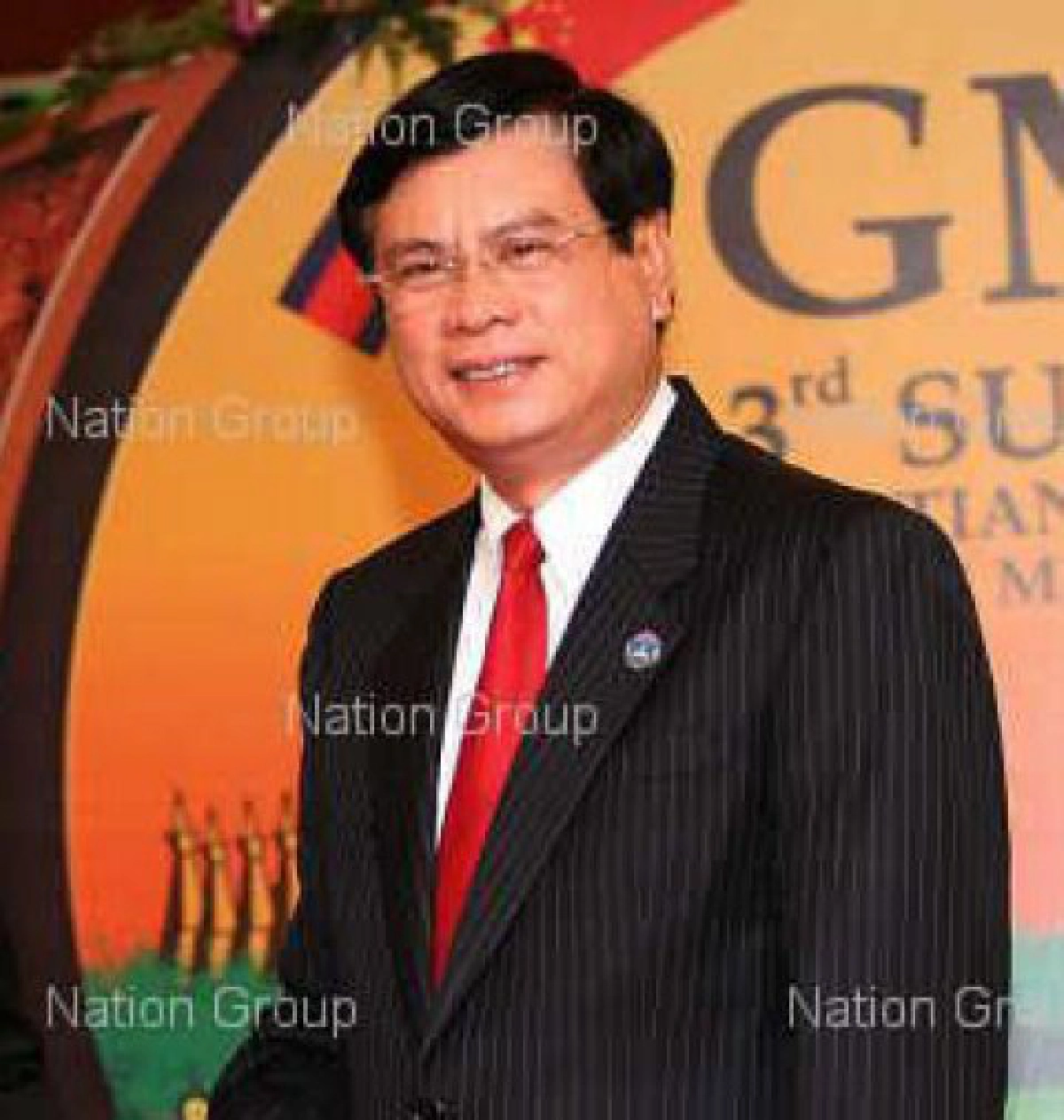 นายกฯลาวลาออก-'ทองสิง'เสียบแทน นายกฯลาวลาออก-'ทองสิง'เสียบแทน
