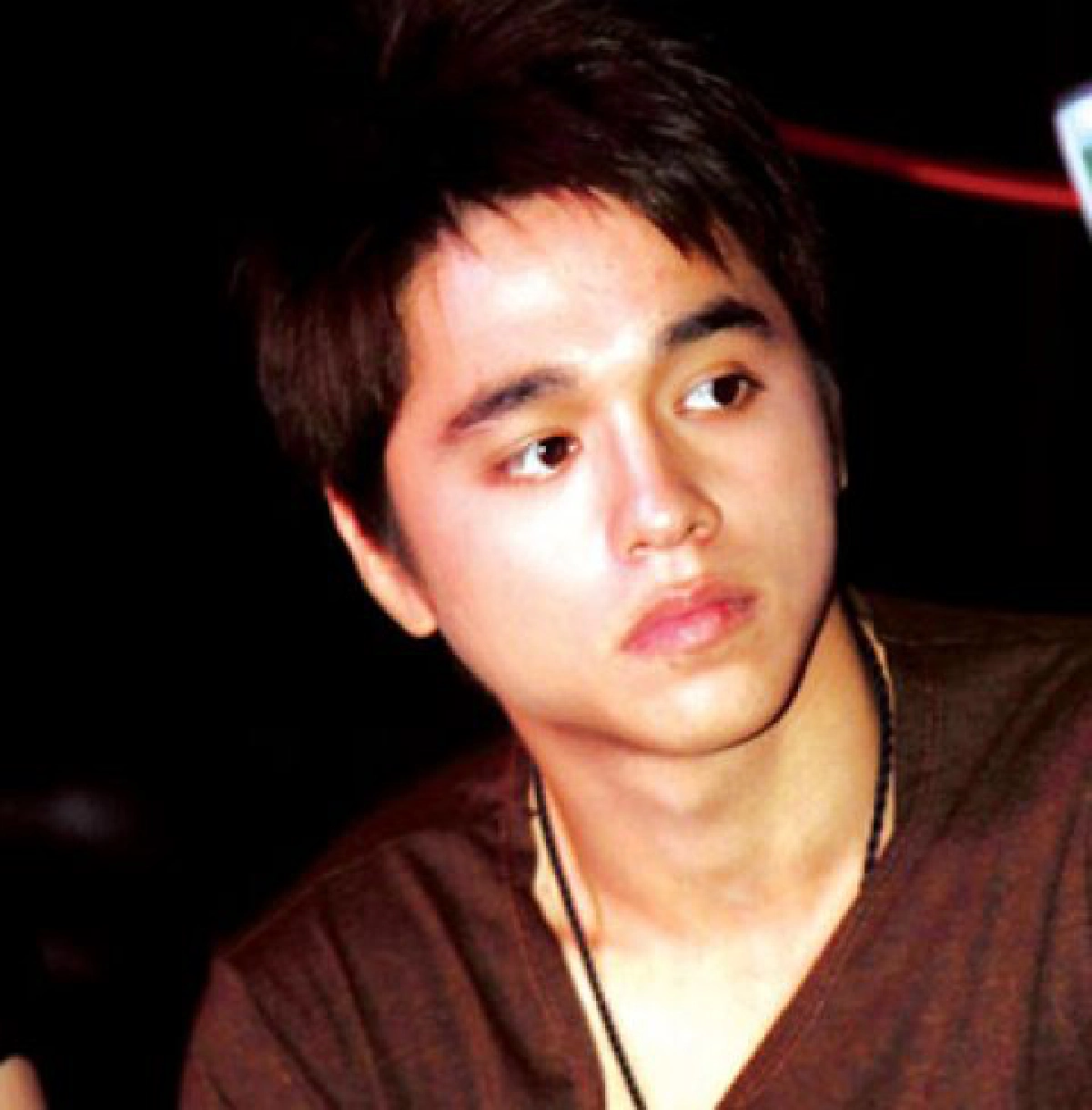 "อเล็กซ์"โต้"สัมพันธ์"ญาญ่า"ปัดข่าวคอยรับส่งที่กองถ่าย "อเล็กซ์"โต้"สัมพันธ์"ญาญ่า"ปัดข่าวคอยรับส่งที่กองถ่าย