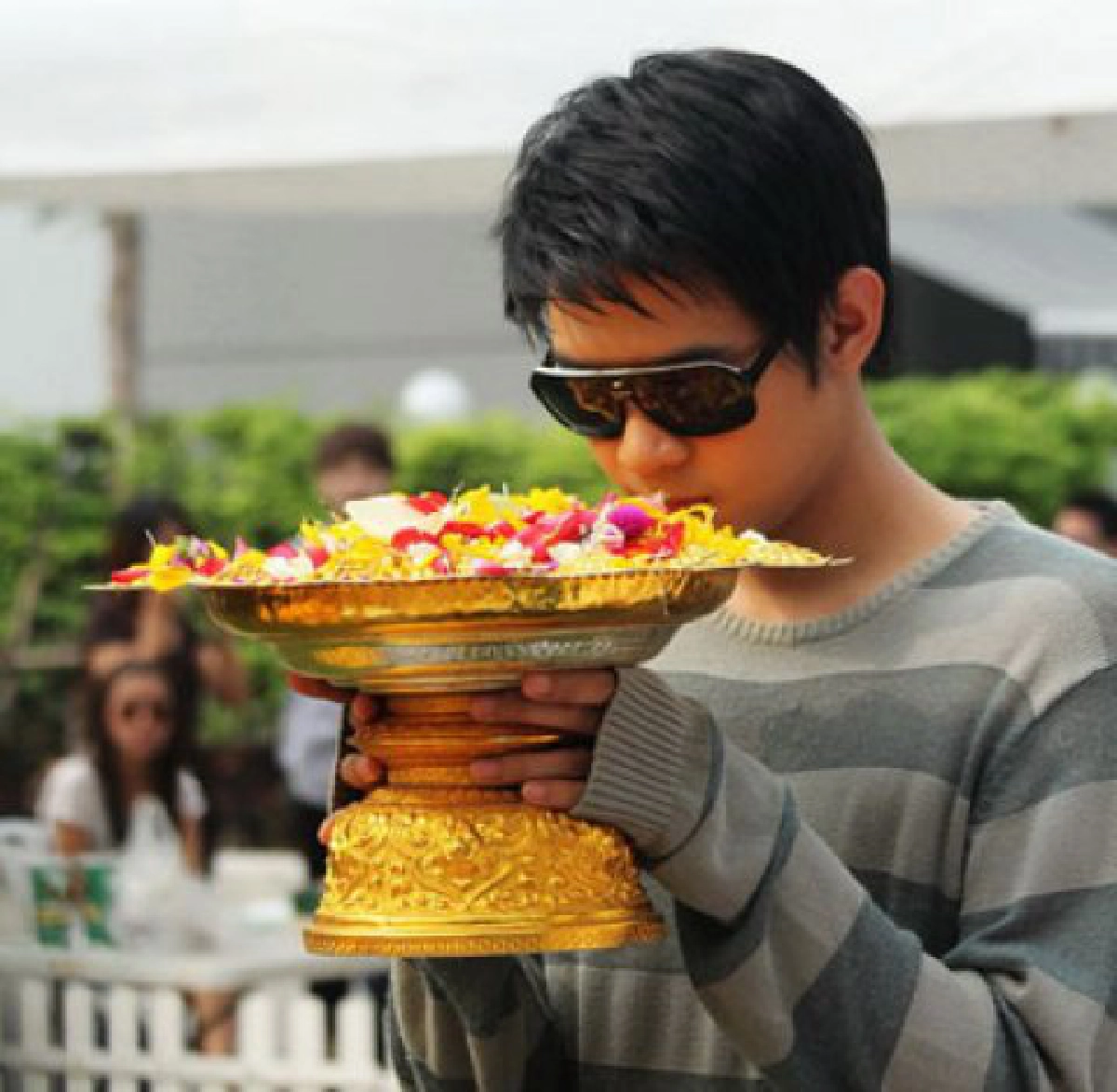 เจ้าประคู้ณ!! ขอให้ปีหน้าไม่พลาดท่าทำใครท้องเหมือนหมอดูทักทีเถอะ...สาธุ
