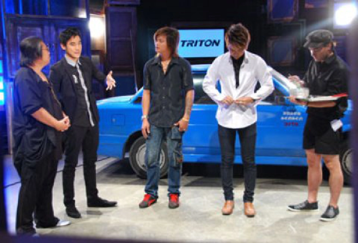 ไฮไลท์ทีวี (พุธที่ 29 ธันวาคม 2553)
ไฮไลท์ทีวี (พุธที่ 29 ธันวาคม 2553)