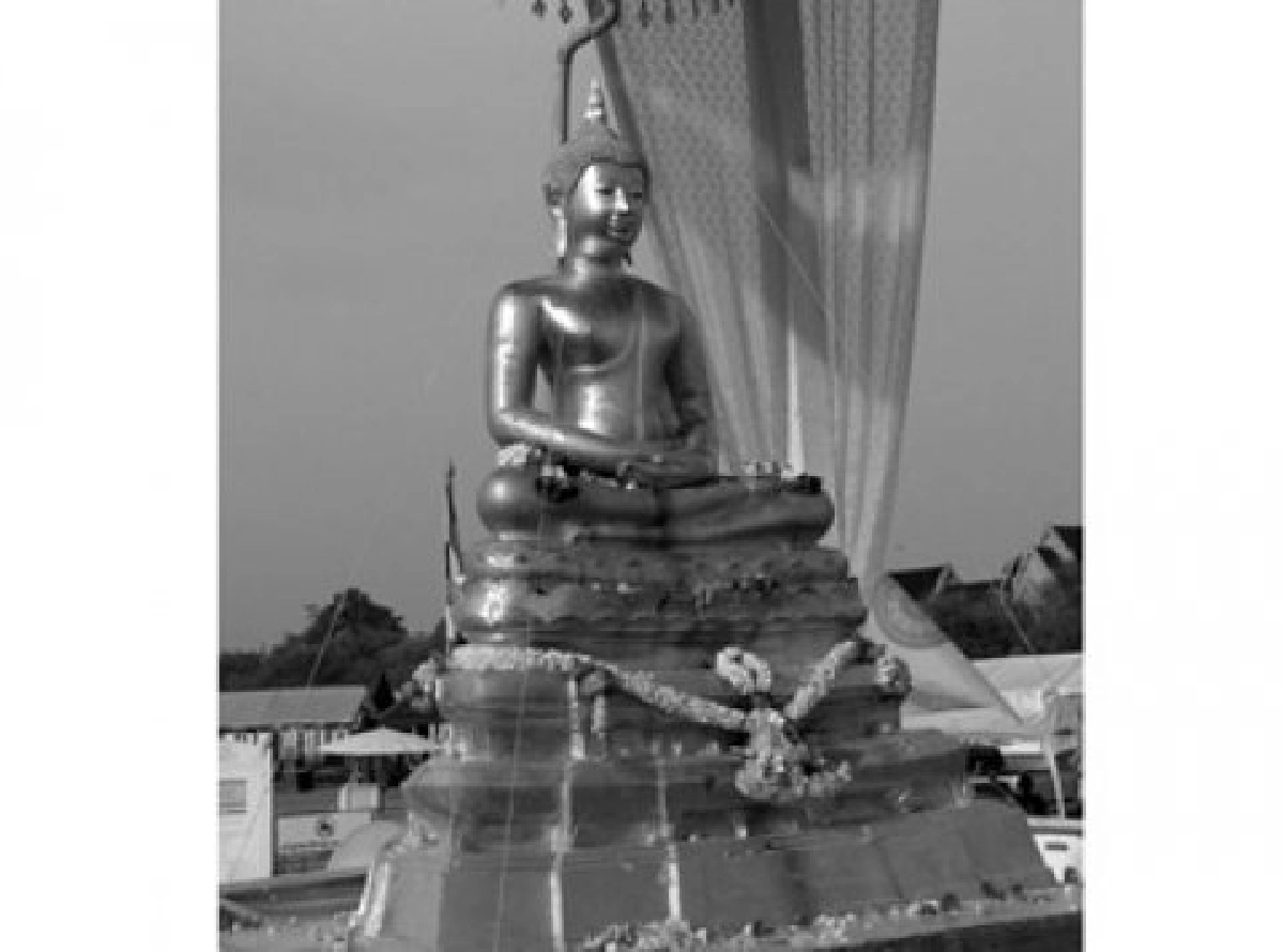 มองผ่านเลนส์คม - ฤกษ์ดีปีใหม่
มองผ่านเลนส์คม - ฤกษ์ดีปีใหม่