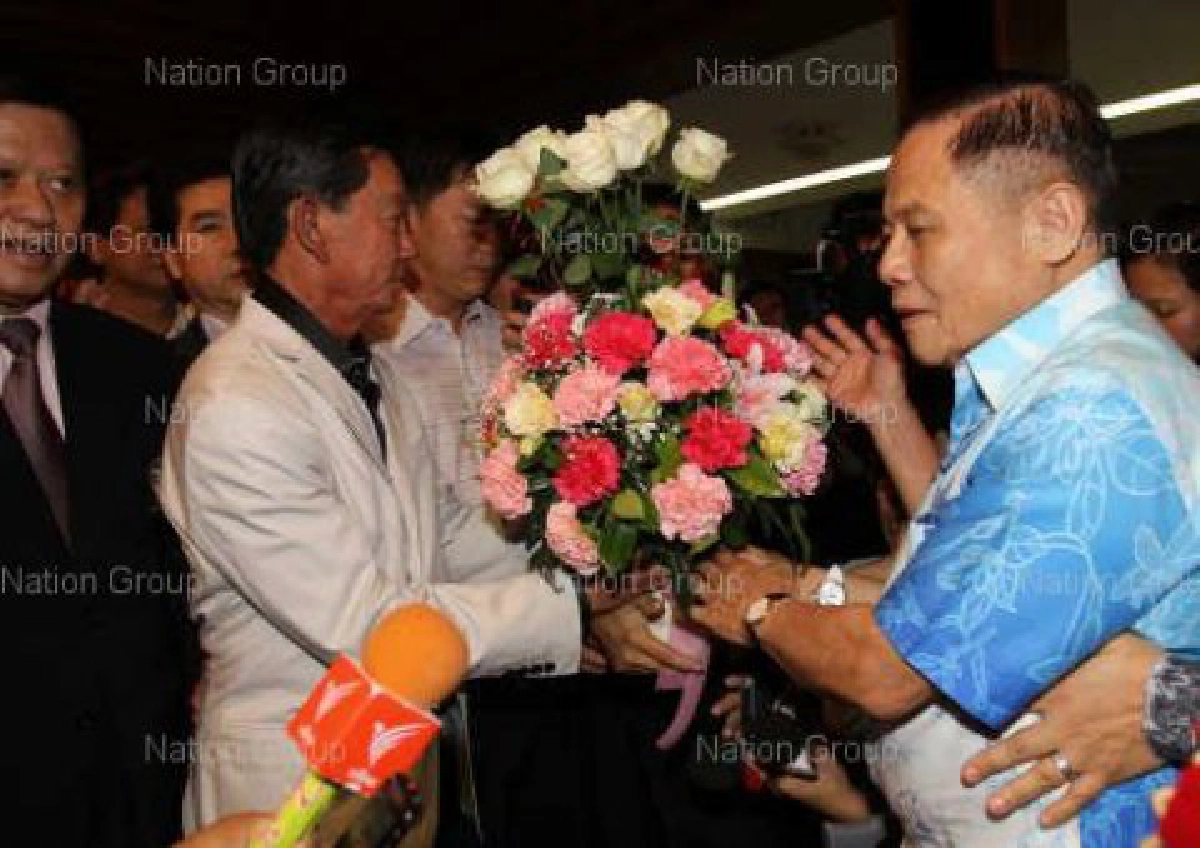 เติ้งจี้มาร์คตอบให้ชัดยุบสภาฯเดือนไหน 