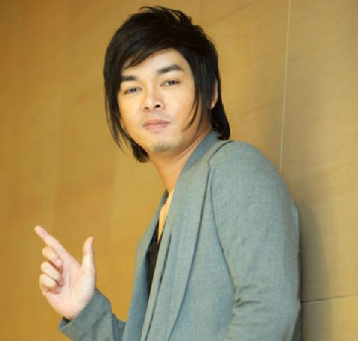 เปลี่ยนในแบบที่เป็นตัวเอง
"เอ็ม" กับเพลงรักในมุมบวก
เปลี่ยนในแบบที่เป็นตัวเอง
"เอ็ม" กับเพลงรักในมุมบวก